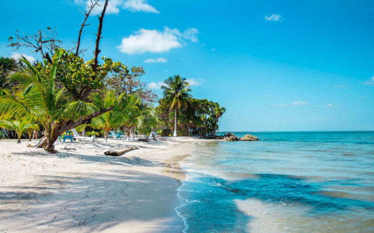 Playa Blanca (BEACH)